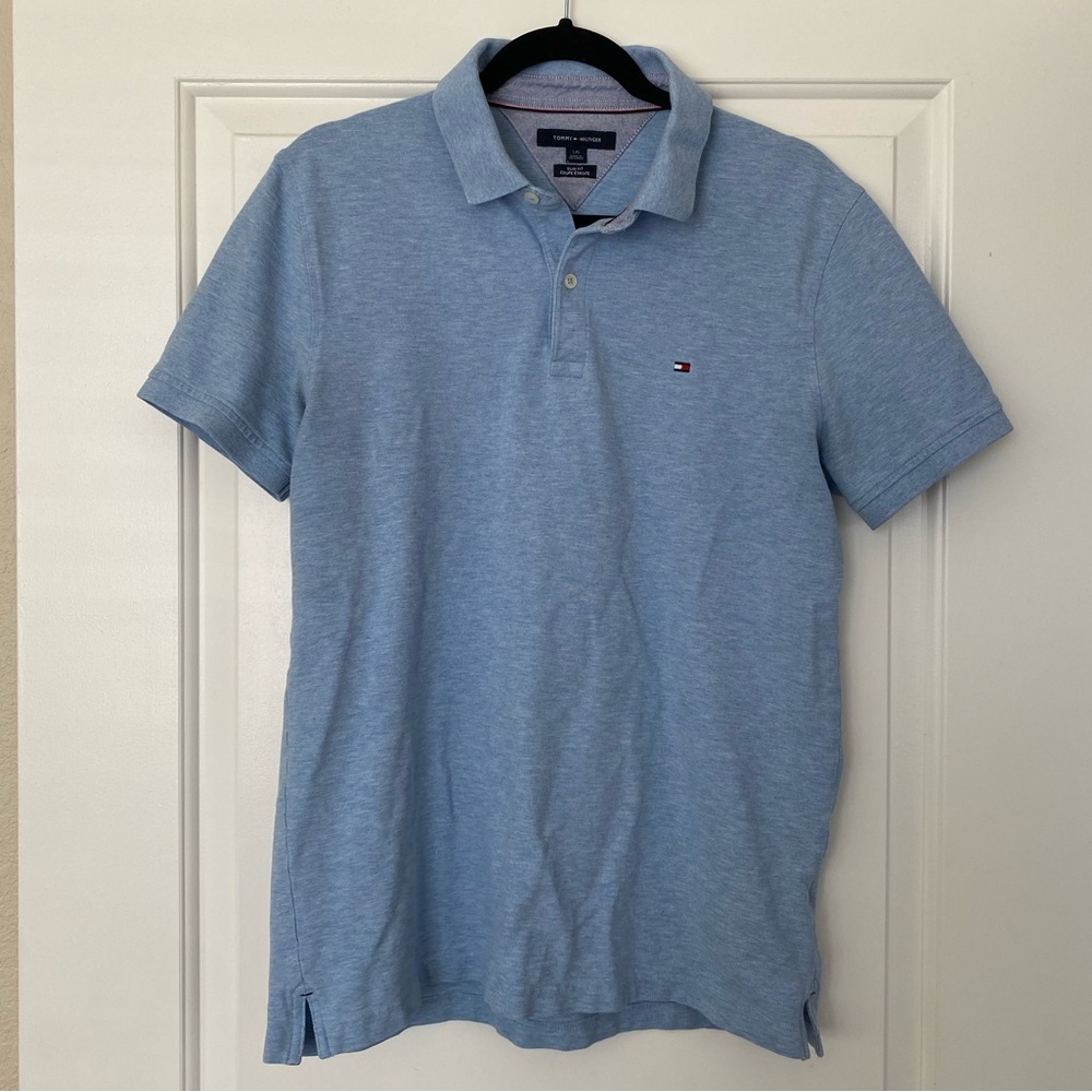 Men’s Tommy Hilfiger polo shirt, size L